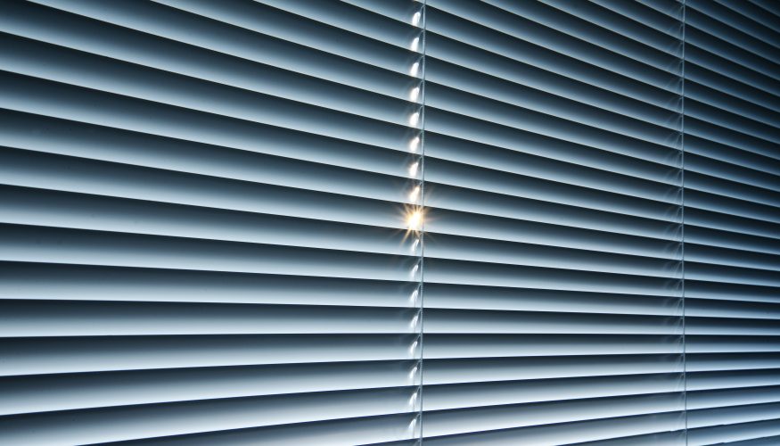 Fenster abdunkeln 6 Tipps für einen erholsamen Schlaf