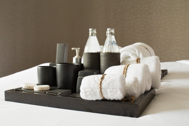 https://www.haushaltstipps.net/wp-content/uploads/2016/09/badezimmerartikel-hotelzimmer Badezimmerartikel aus dem Hotel mitnehmen