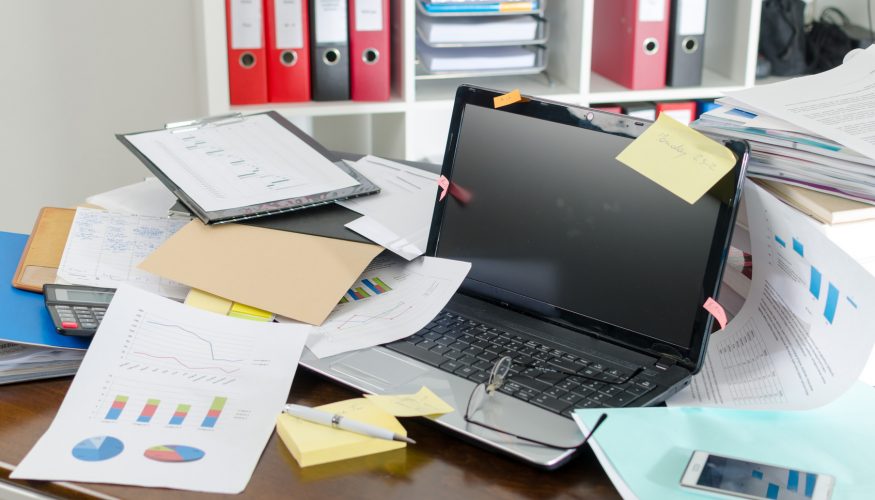 https://www.haushaltstipps.net/wp-content/uploads/5-putztipps-fuer-das-arbeitszimmer 5 Putztipps für das Arbeitszimmer