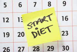 Kalender mit "Start Diet" Post-It