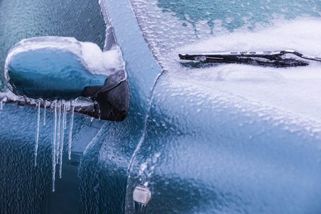 Auto vor Schnee und Eis schützen - 3 Tipps