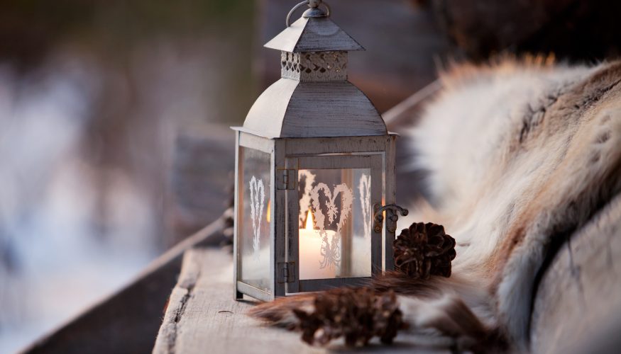 https://www.haushaltstipps.net/wp-content/uploads/balkonbeleuchtung-ohne-strom Balkonbeleuchtung ohne Strom – 4 Ideen für stimmungsvolle Outdoor-Highlights