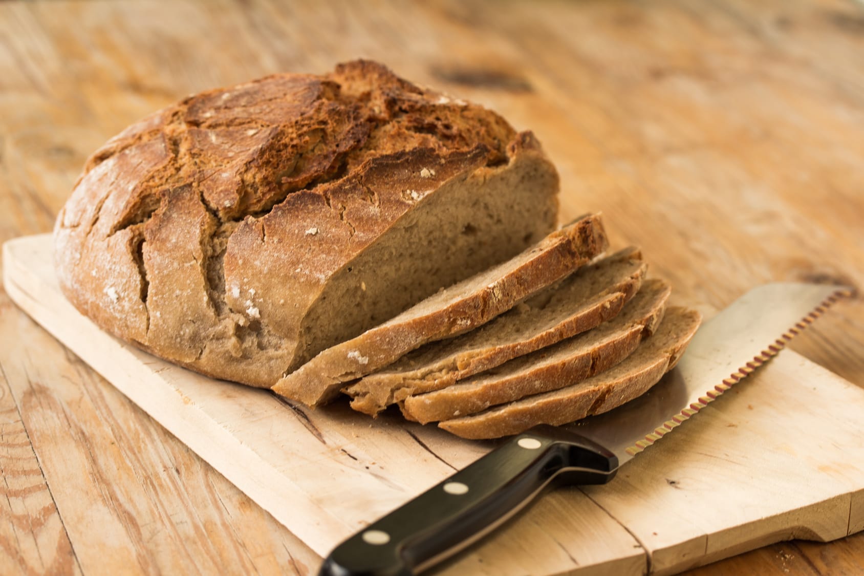 Brot im Kühlschrank lagern – Bleibt es so länger frisch?