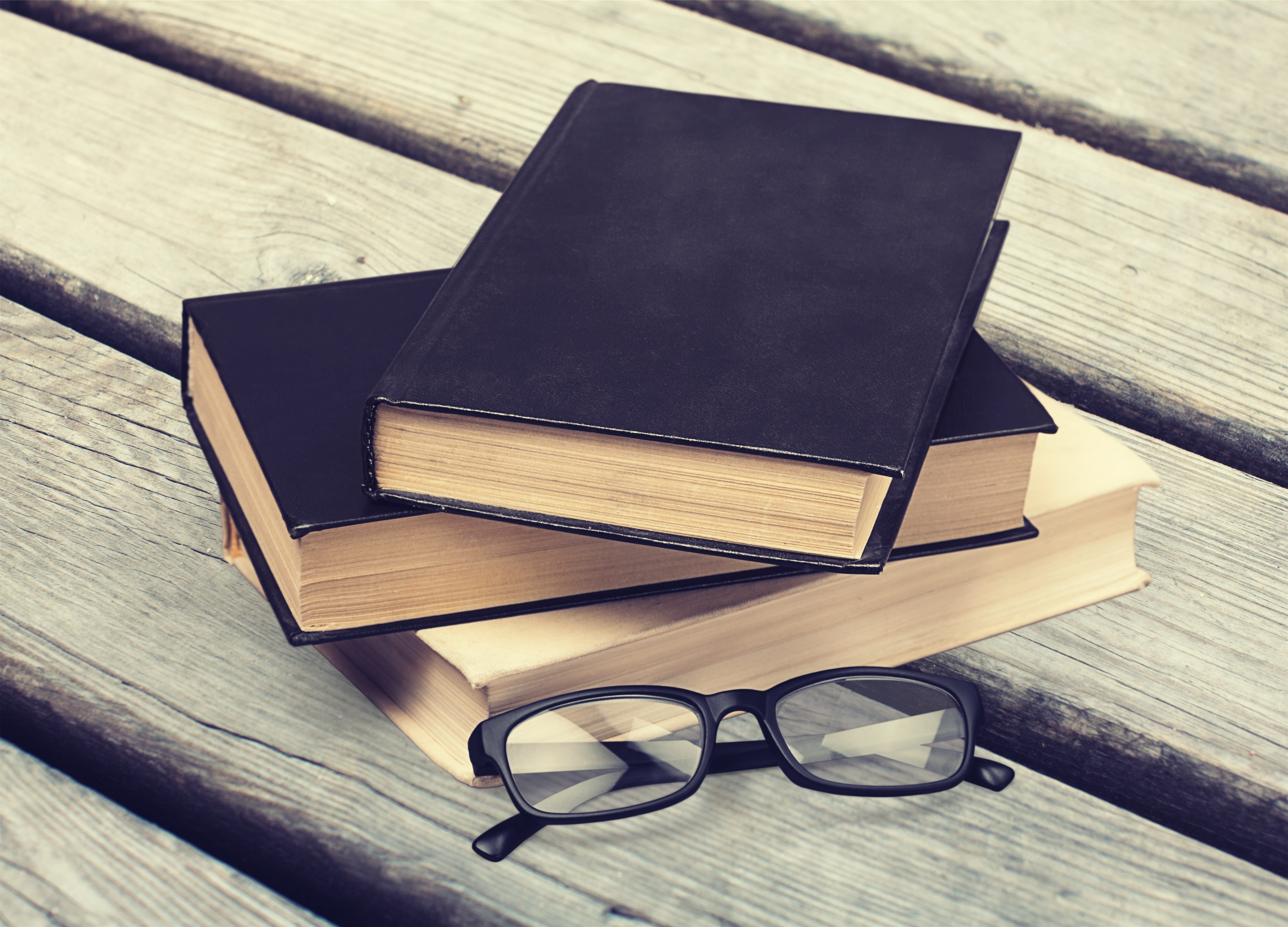 https://www.haushaltstipps.net/wp-content/uploads/buch-veroeffentlichen Eigenes Buch veröffentlichen – So geht’s