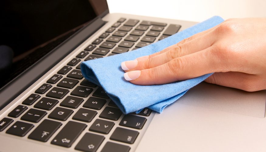 https://www.haushaltstipps.net/wp-content/uploads/computertastatur-reinigen Computertastatur reinigen – Schritt für Schritt Anleitung