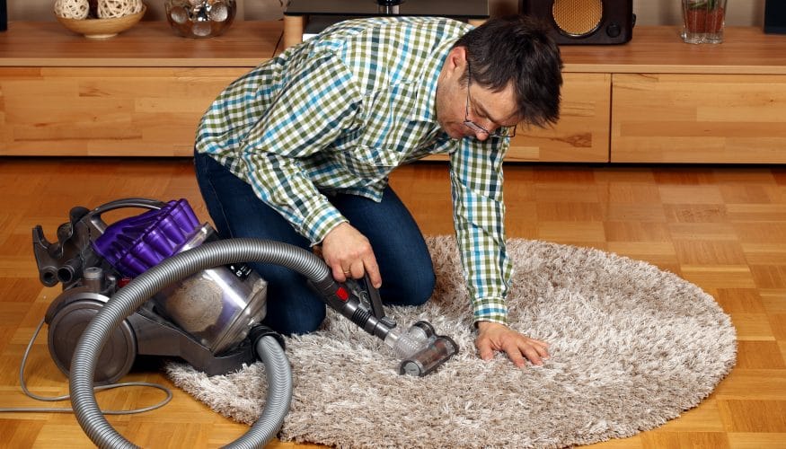 https://www.haushaltstipps.net/wp-content/uploads/dyson-pflegen Dyson Staubsauger Saugkraft erhalten: 5 wichtige Pflegetipps