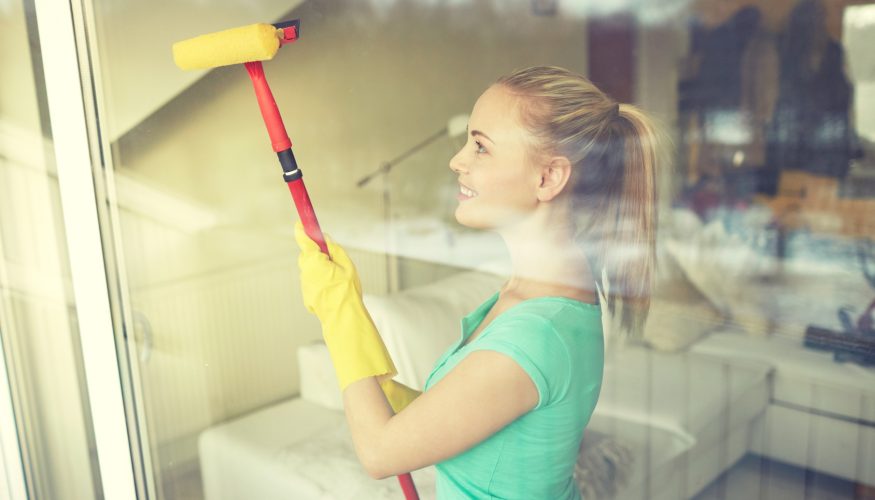 https://www.haushaltstipps.net/wp-content/uploads/fenster-putzen-7-tipps Fenster putzen – 7 Tipps für die Reinigung