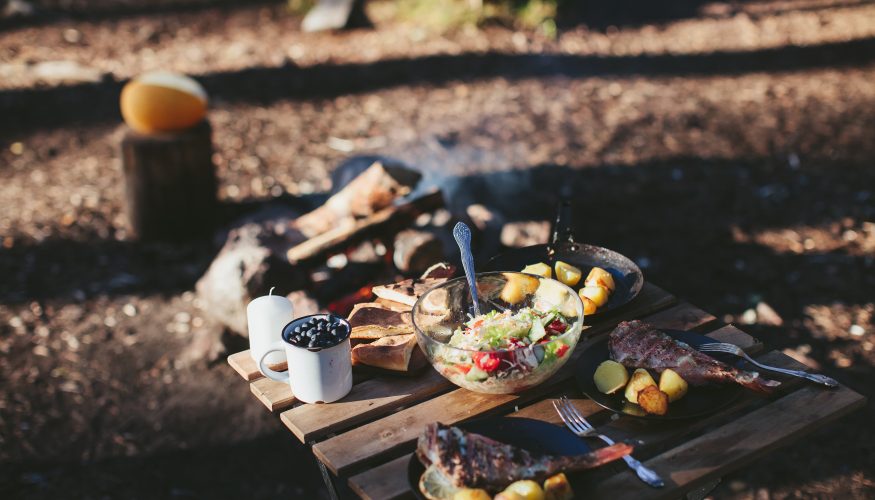 https://www.haushaltstipps.net/wp-content/uploads/fisch-lagerfeuer-grillen Fisch am Lagerfeuer grillen – Köstlicher Genuss unter freiem Himmel
