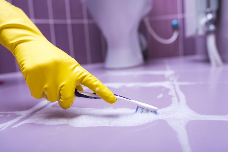Münzen reinigen: Hausmittel für angelaufenene oder rostige Münzen