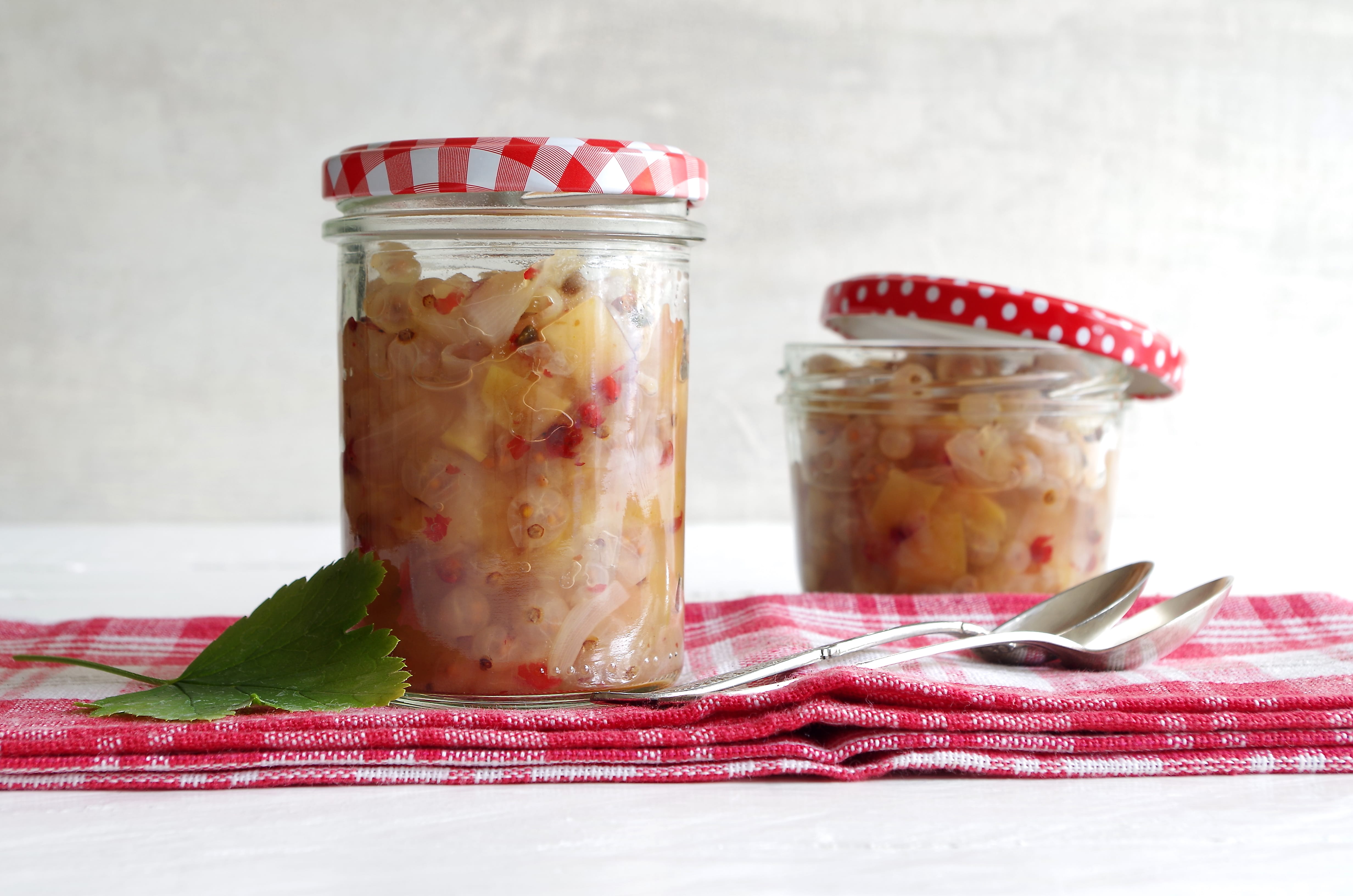 https://www.haushaltstipps.net/wp-content/uploads/glas-oeffnen Glas öffnen – 5 Tipps