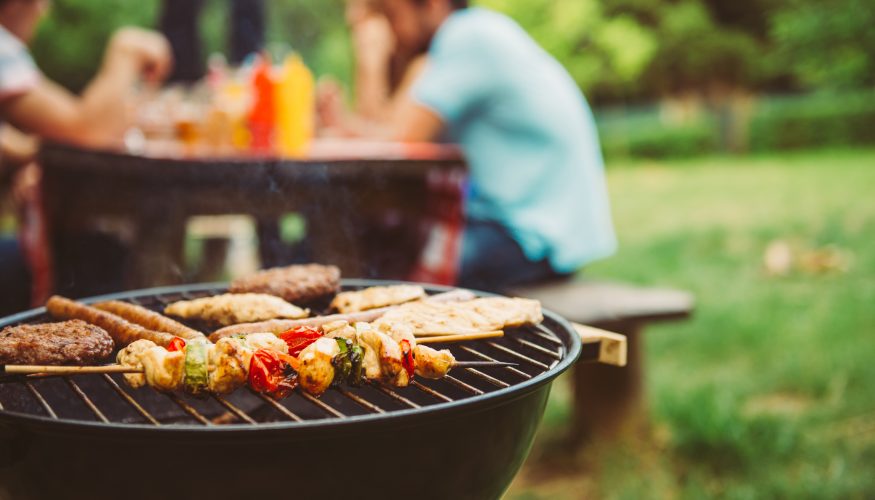 https://www.haushaltstipps.net/wp-content/uploads/grill-vergleich Welcher Grill ist der Beste – Kohlegrill, Elektrogrill oder Gasgrill