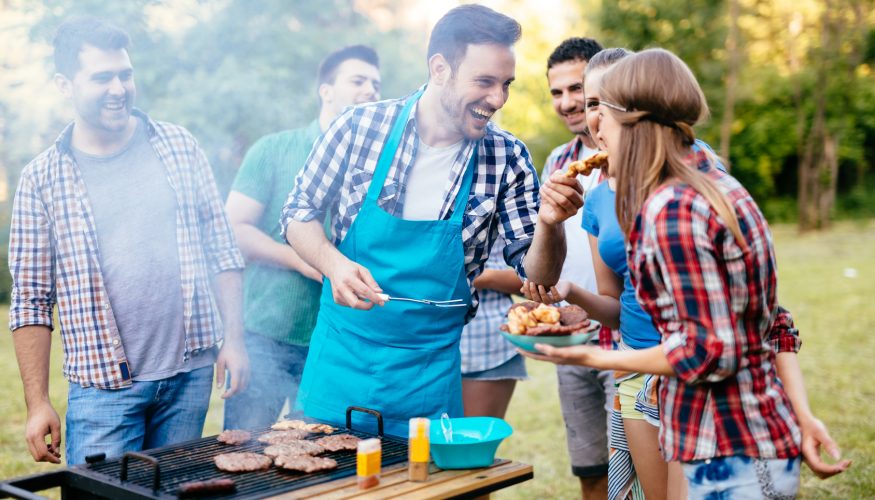 https://www.haushaltstipps.net/wp-content/uploads/grillparty Eine gelungene Grillparty – 8 Tipps & Tricks!