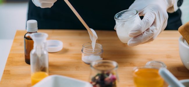 Handcreme selber machen: Rezepte für die DIY-Creme