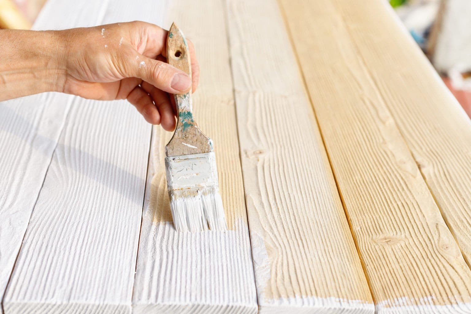 holz-f-rben-die-richtige-methode-f-r-jeden-anwendungszweck