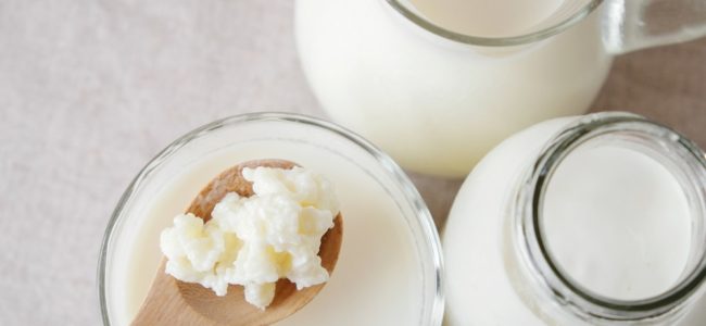 Kefir selber machen: Rezepte für Wasserkefir und Milchkefir