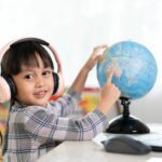 Kind lernt bilingual