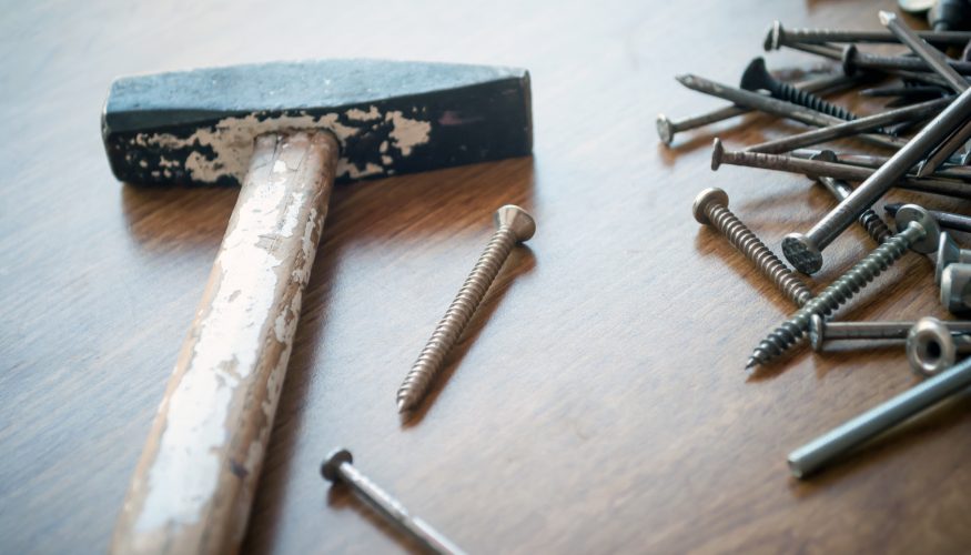 https://www.haushaltstipps.net/wp-content/uploads/lockeren-hammer-reparieren Lockeren Hammer reparieren