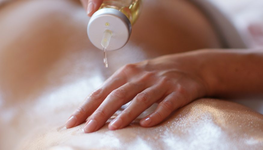 https://www.haushaltstipps.net/wp-content/uploads/massageoel-selber-machen Massageöl selber machen – 6 Rezepte