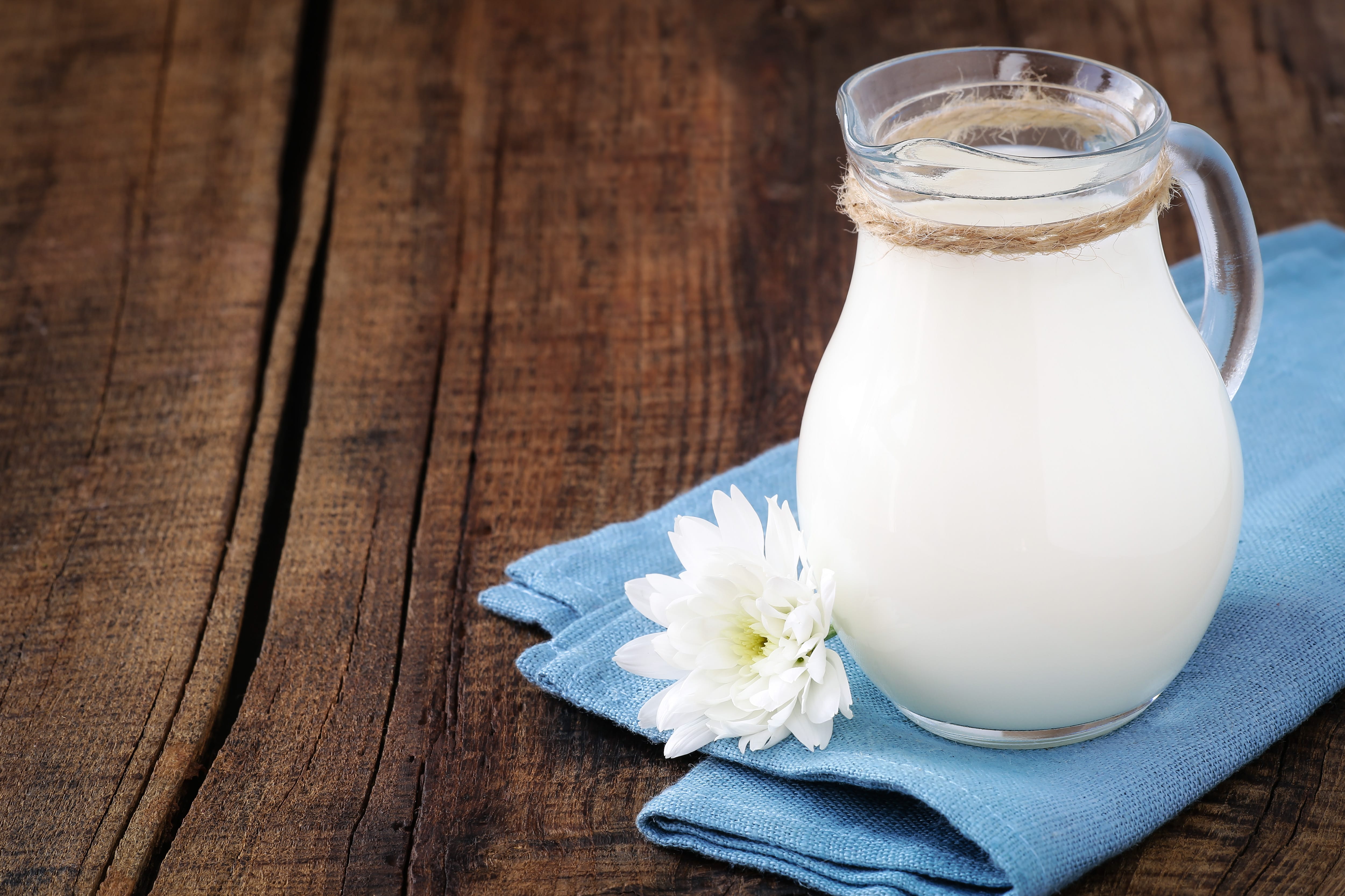 https://www.haushaltstipps.net/wp-content/uploads/milch-kocht-ueber Fleischfondue mit Öl: Vorbereitung & Sicherheitshinweise für Anfänger