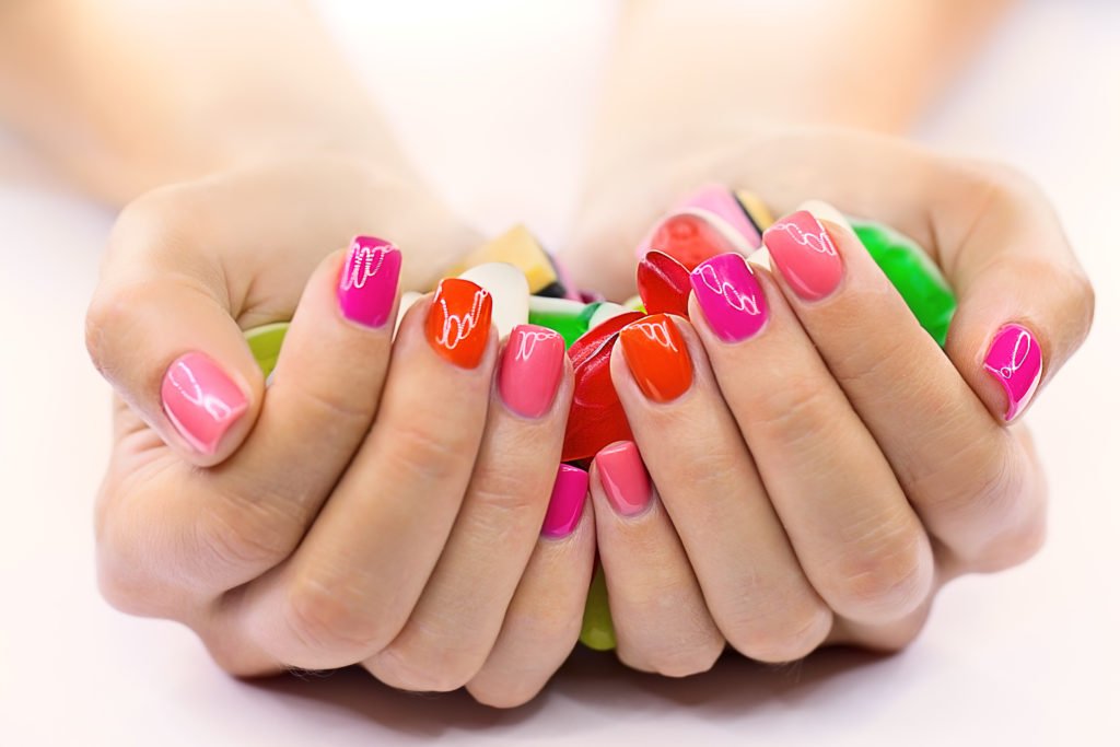 Nagellack Entfernen 6 Tipps Tricks Haushaltstipps Net
