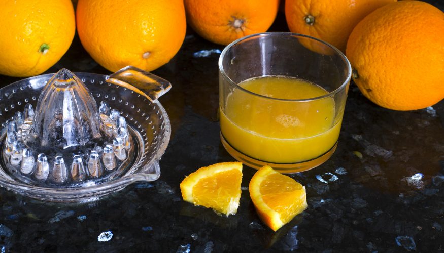 https://www.haushaltstipps.net/wp-content/uploads/orangensaft-pressen Orangensaft pressen – So erhöhen Sie den Ertrag!