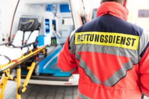 rettungsdienst und krankenwagen