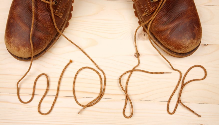 https://www.haushaltstipps.net/wp-content/uploads/schnuersenkel-reparieren Schnürsenkel reparieren – 2 Tipps
