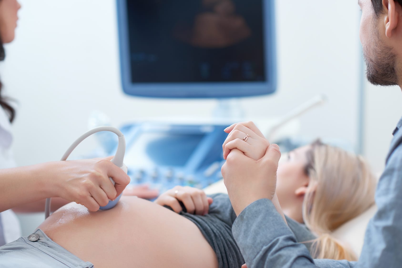 Frühschwangerschaft hellbraune schmierblutung 5. Ssw,