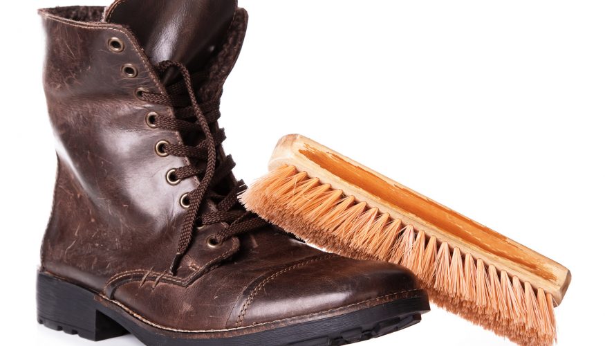 https://www.haushaltstipps.net/wp-content/uploads/stiefeletten-reinigen Stiefeletten reinigen & pflegen – 4 Tipps & Tricks!