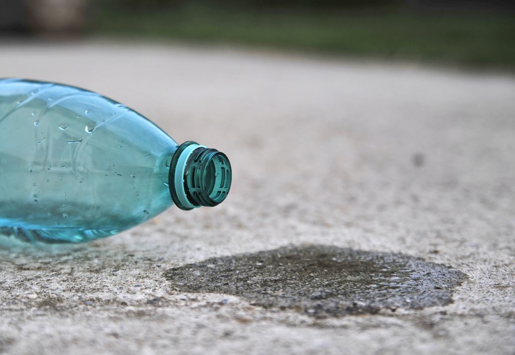 Wasserflecken entfernen 10 Tipps & Tricks