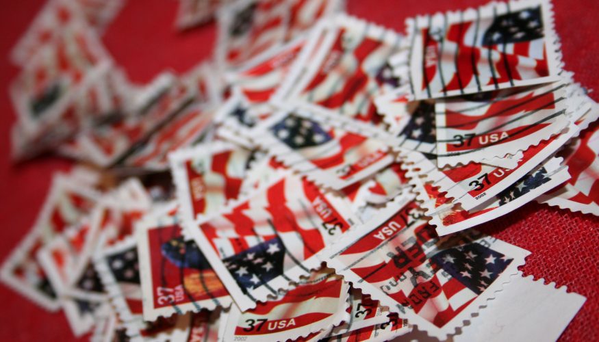 https://www.haushaltstipps.net/wp-content/uploads/zusammengeklebte-briefmarken Zusammengeklebte Briefmarken trennen – 2 Tipps